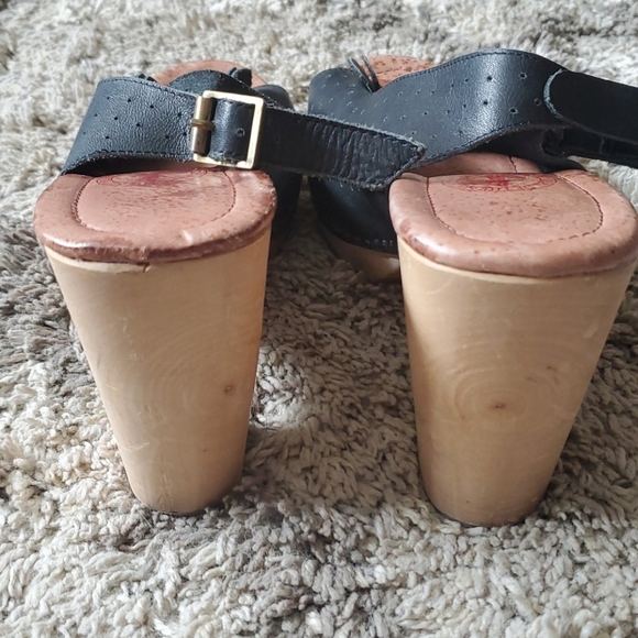 Sutro Footwear San Francisco Wooden Clog Heels - Picture 4 of 8